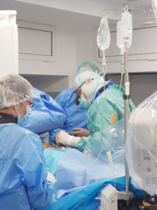 Pacienta tratata de stenoza aortica prin procedura TAVI Transapical - Sanador